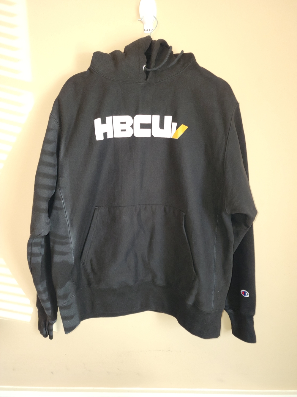 Champion HBCU Black Logo Hoodie Size L College Students Casual Comfortable
